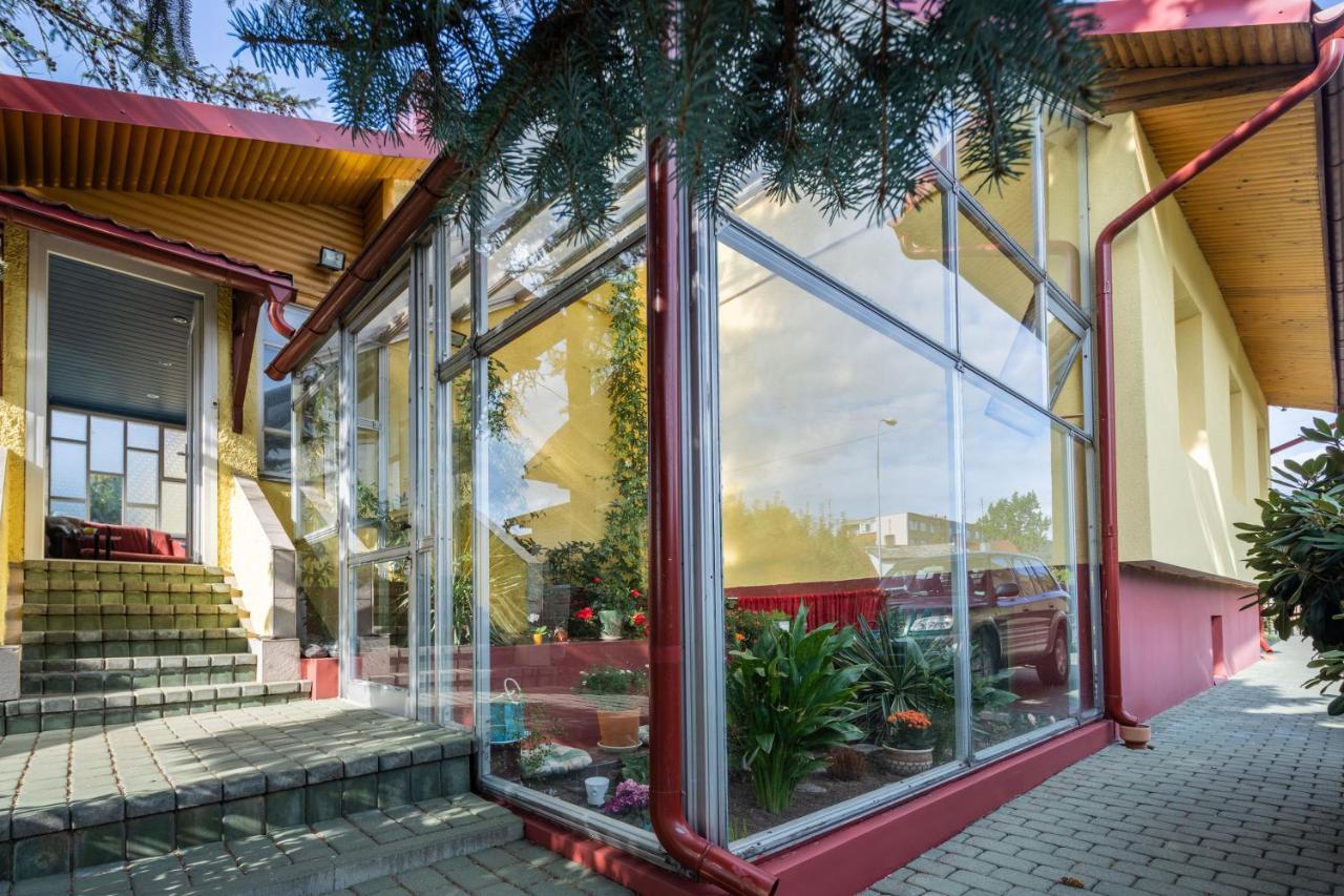 B&B Jurbarkas Exteriör bild