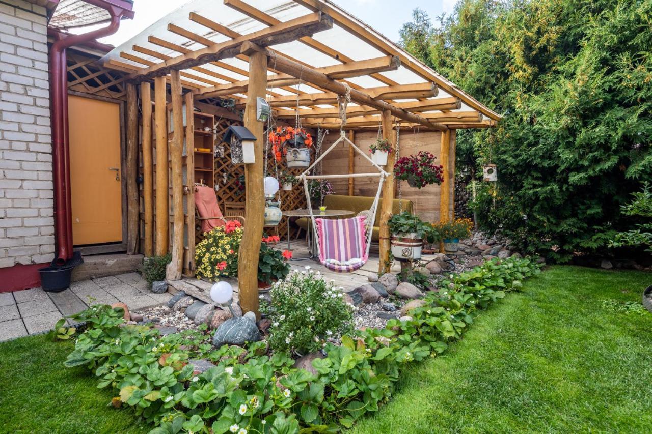 B&B Jurbarkas Exteriör bild