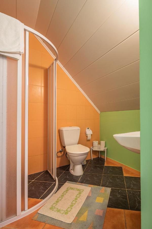 B&B Jurbarkas Exteriör bild